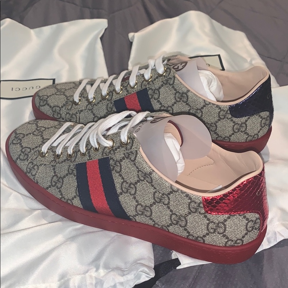 SOLD ‼️‼️